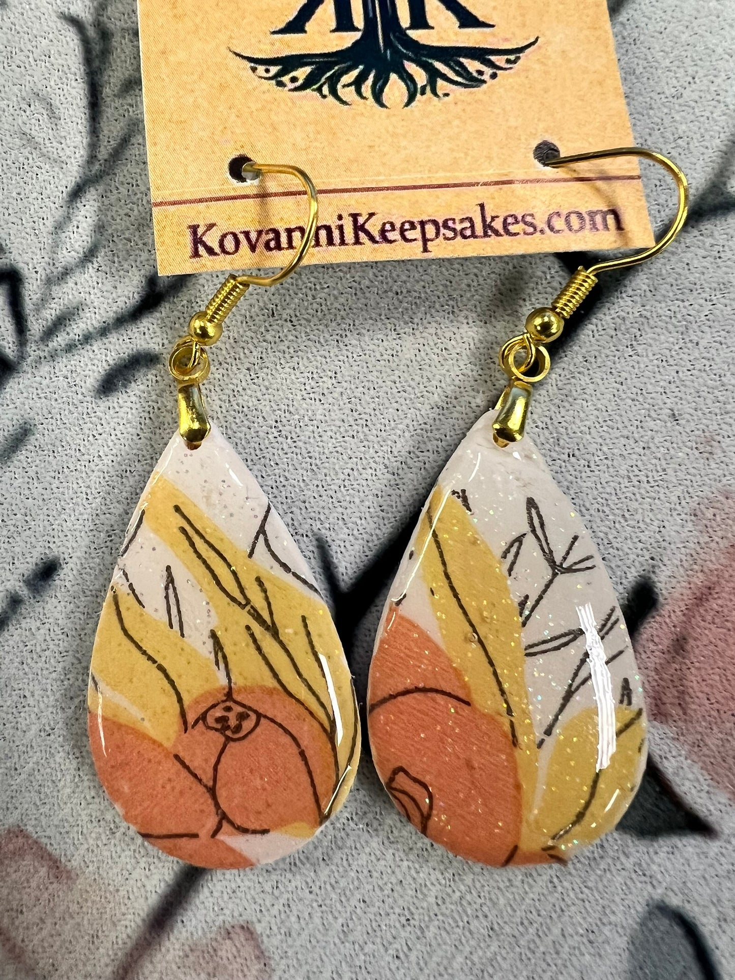 Abstract Leaf Teardrop Earrings