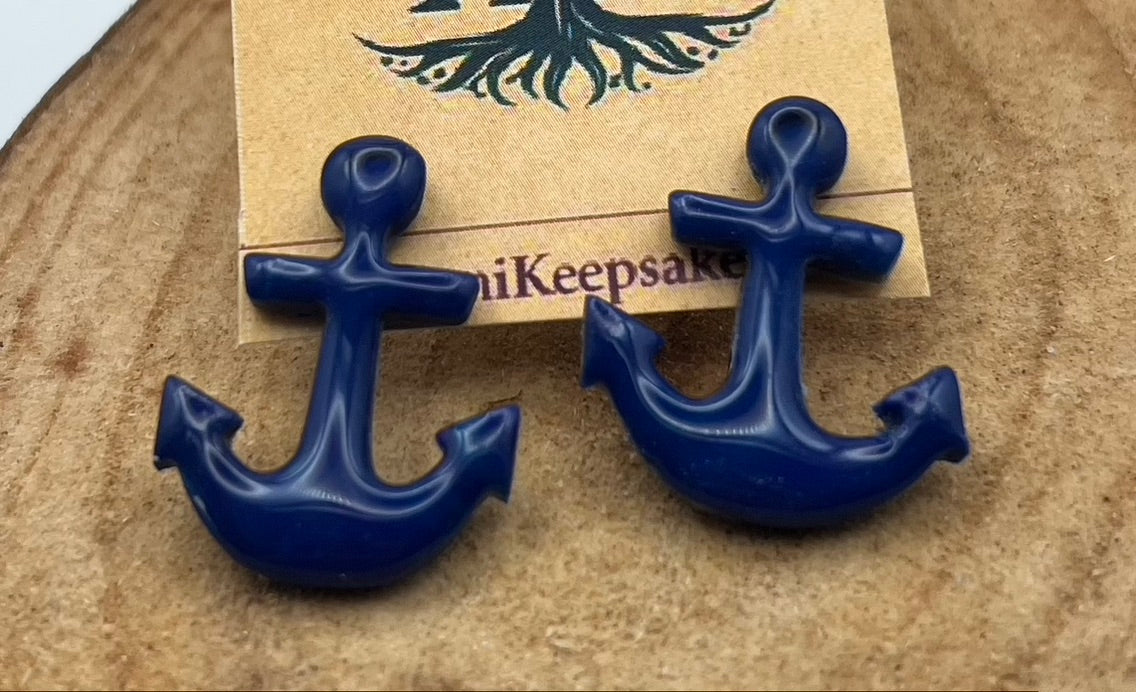 ⚓ Nautical Collection — Anchor Studs