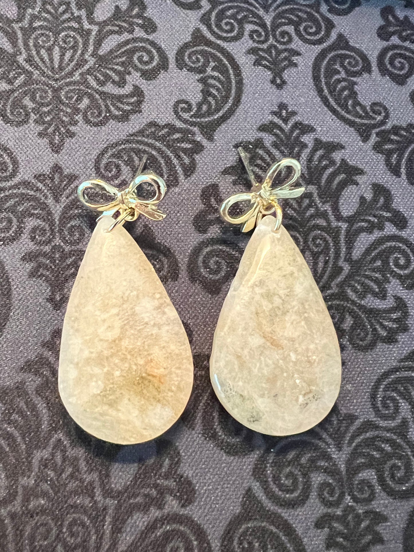 Stone‑Look Teardrop Bow Earrings