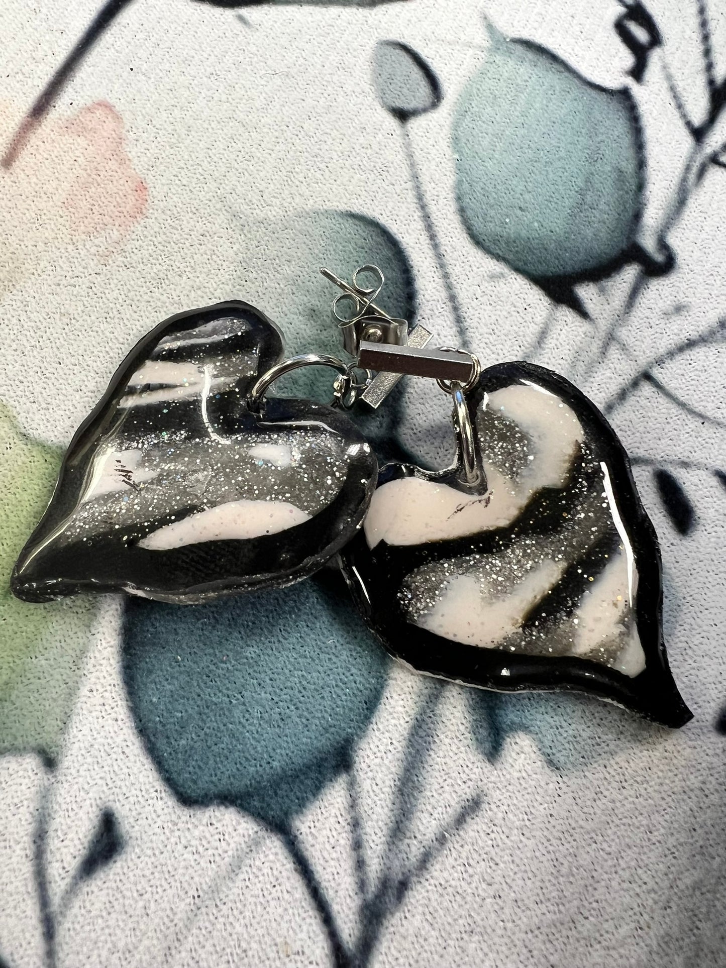 Black & Silver Marbled Heart Earrings