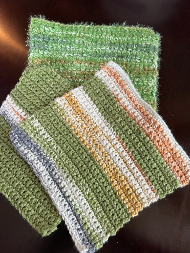 🧶 Grandma’s 3‑Piece Washcloth Set — 2 Cotton + 1 Scrubby