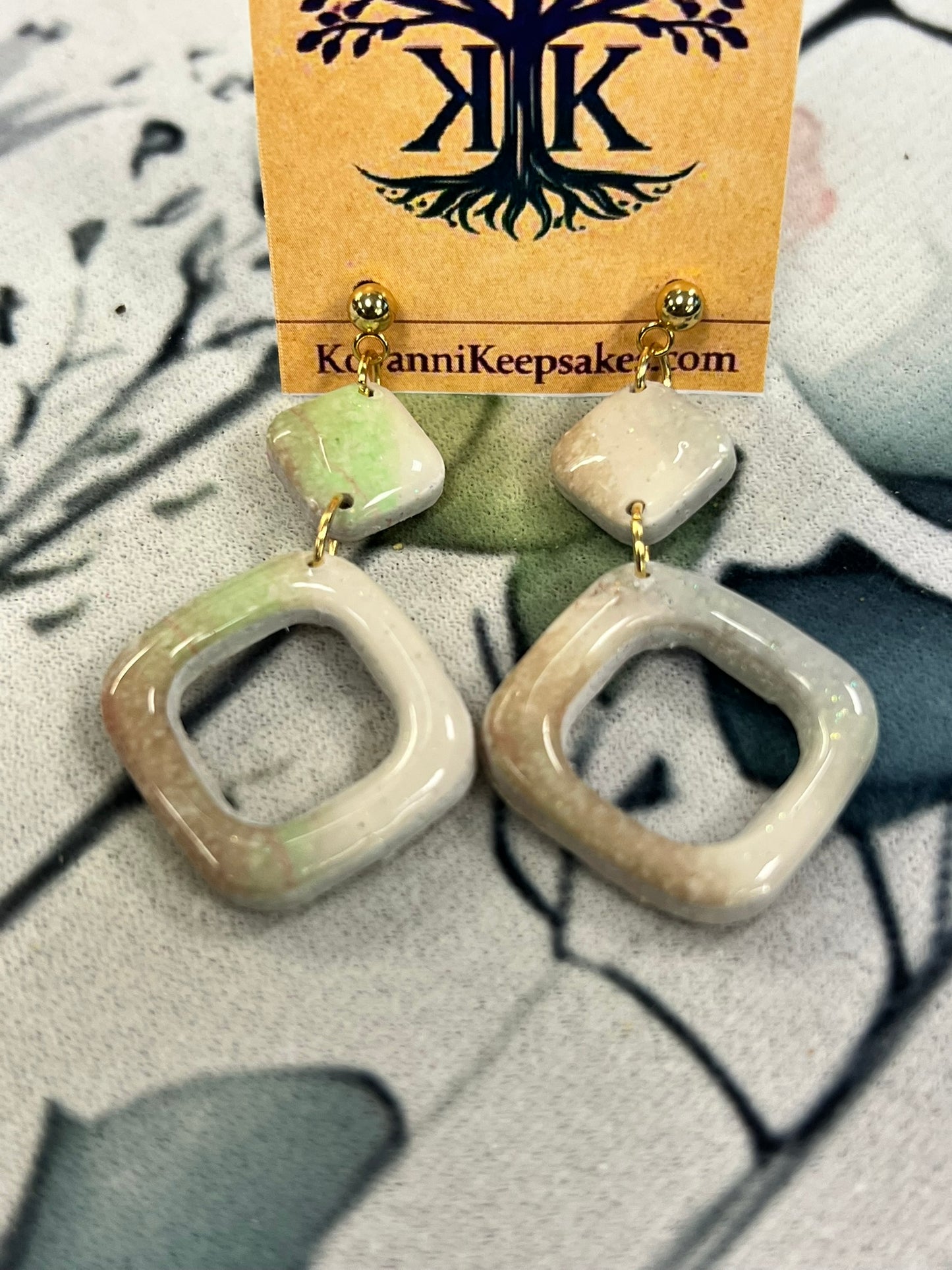 Beige & Green Geometric Dangle Earrings