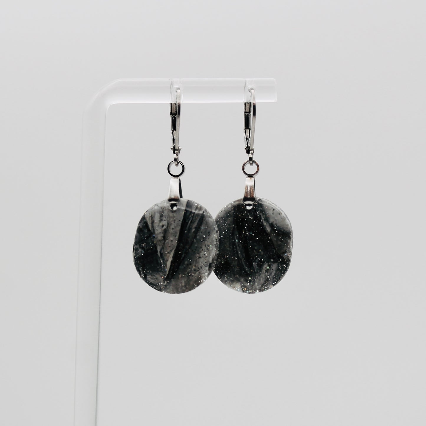 Black & Gray Marbled Oval Dangle Earrings