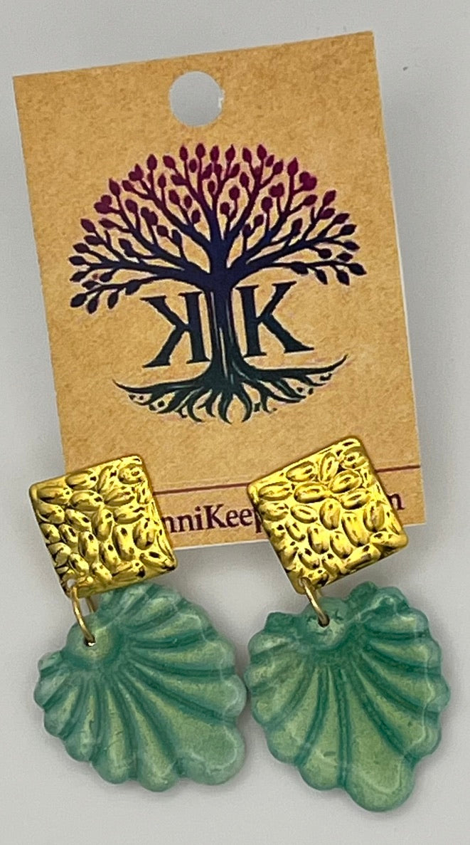Green Textured Leaf‑Fan Clay Earrings