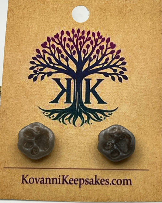 Paw‑Print Clay Stud Earrings