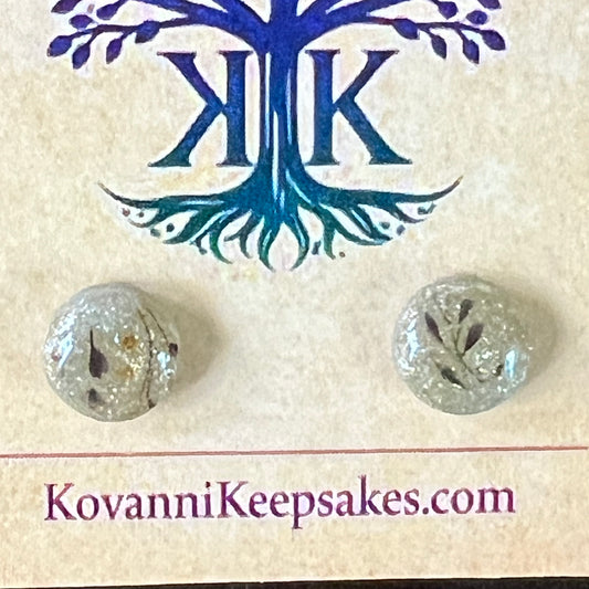 Floral Resin Stud Earrings